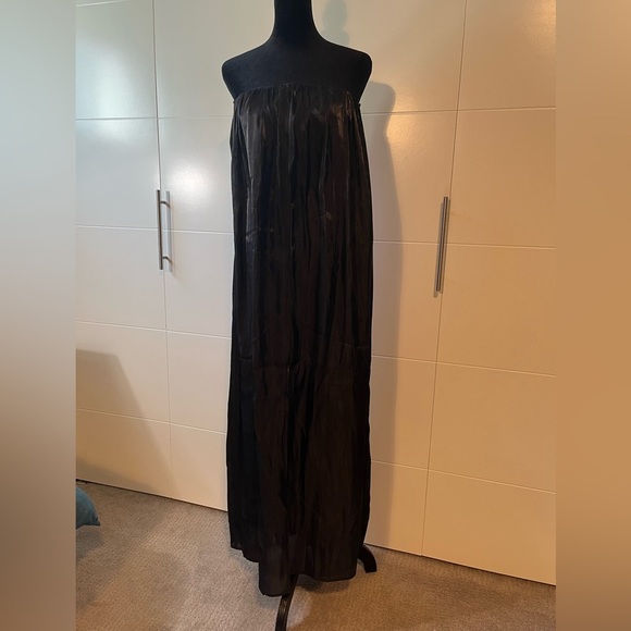 NWT Zara Strapless Dress with Front Slit and Interior Corset Size M - Picture 4 of 16